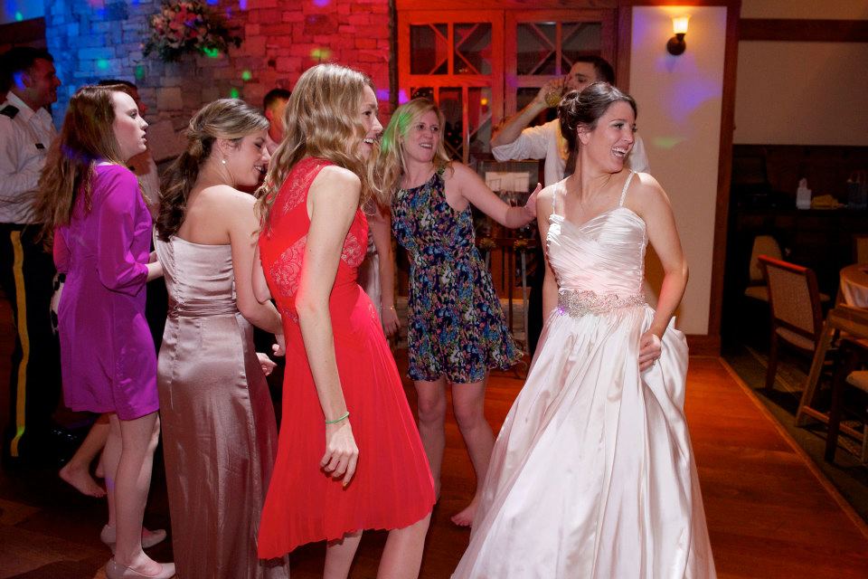 Dancing with the bride in my Lendperk dress!