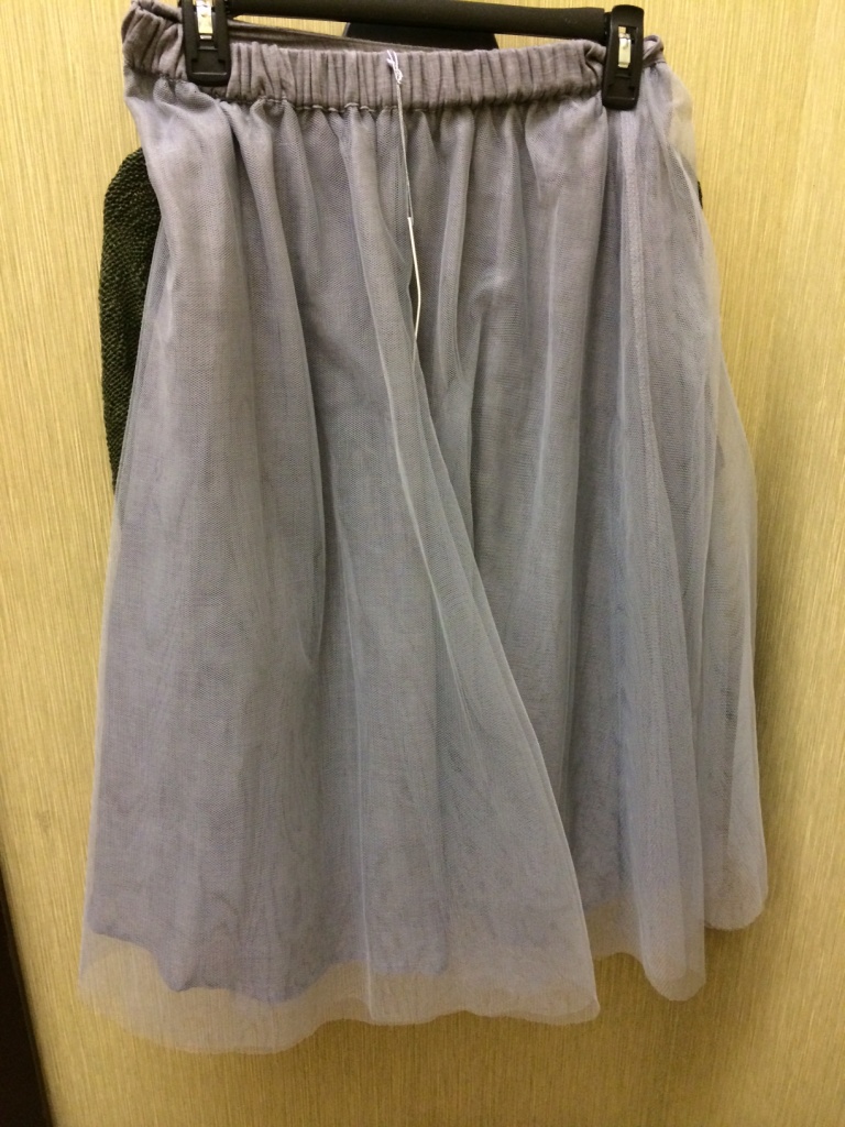 I'm so obsessed with this long tulle Lauren Conrad Collection skirt! I know Susan feels me on the LC/Kohl's love.